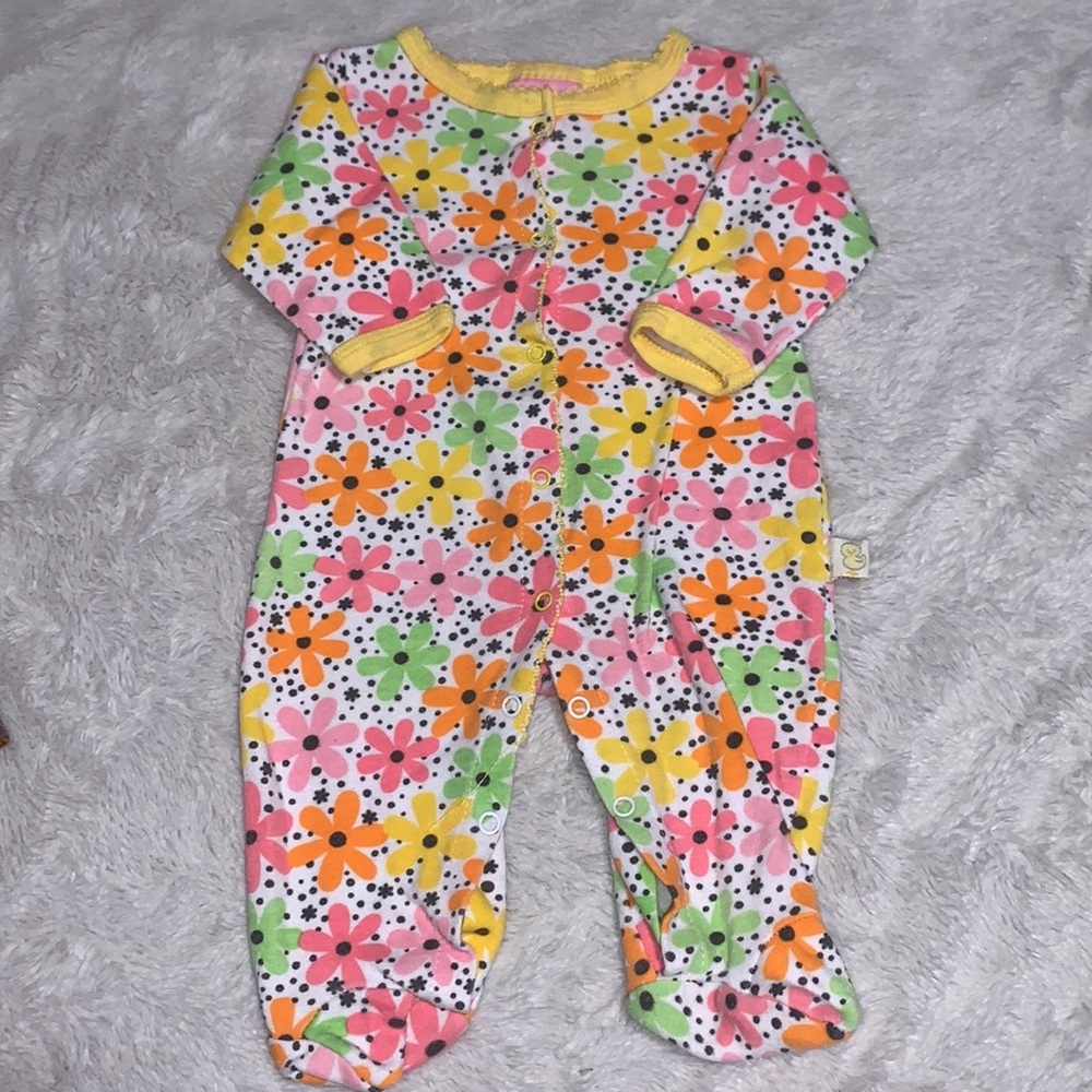 Duck Duck Goose 0-3 month snap up floral footie/ sleeper